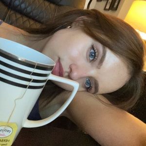 Meet your Posher, Renata